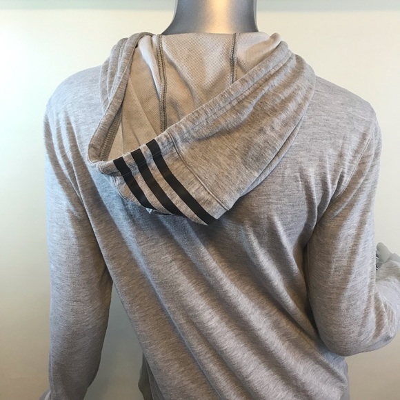 Adidas Women's Medium Hoodie Transit Light Weight Gray Athletic Pullover - Picture 7 of 14